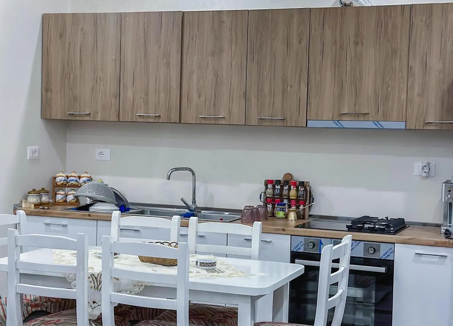 Villa Lindja Djellit Sarande Apartment