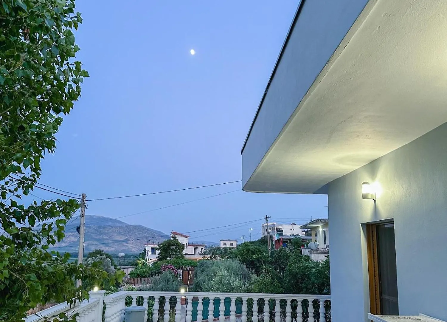 Villa Lindja Djellit Sarandë Lägenhet
